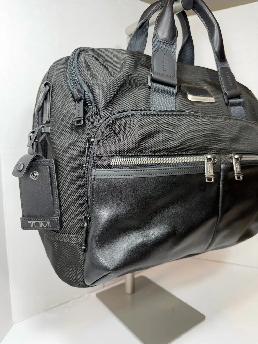TUMI Alpha Bravo Albany Slim Commuter Brief Black Laptop Briefcase no strap